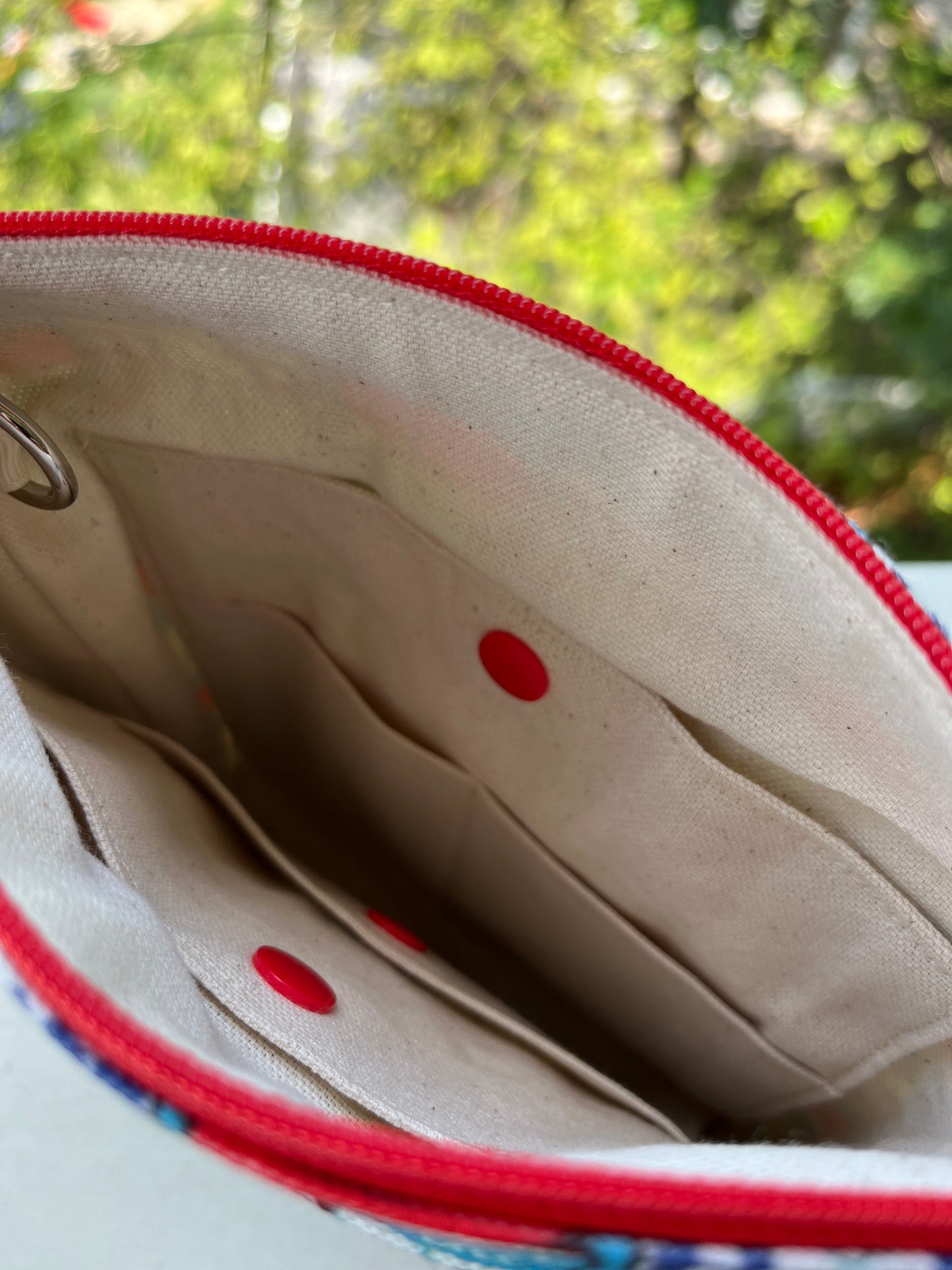 Crossbody - Fluff