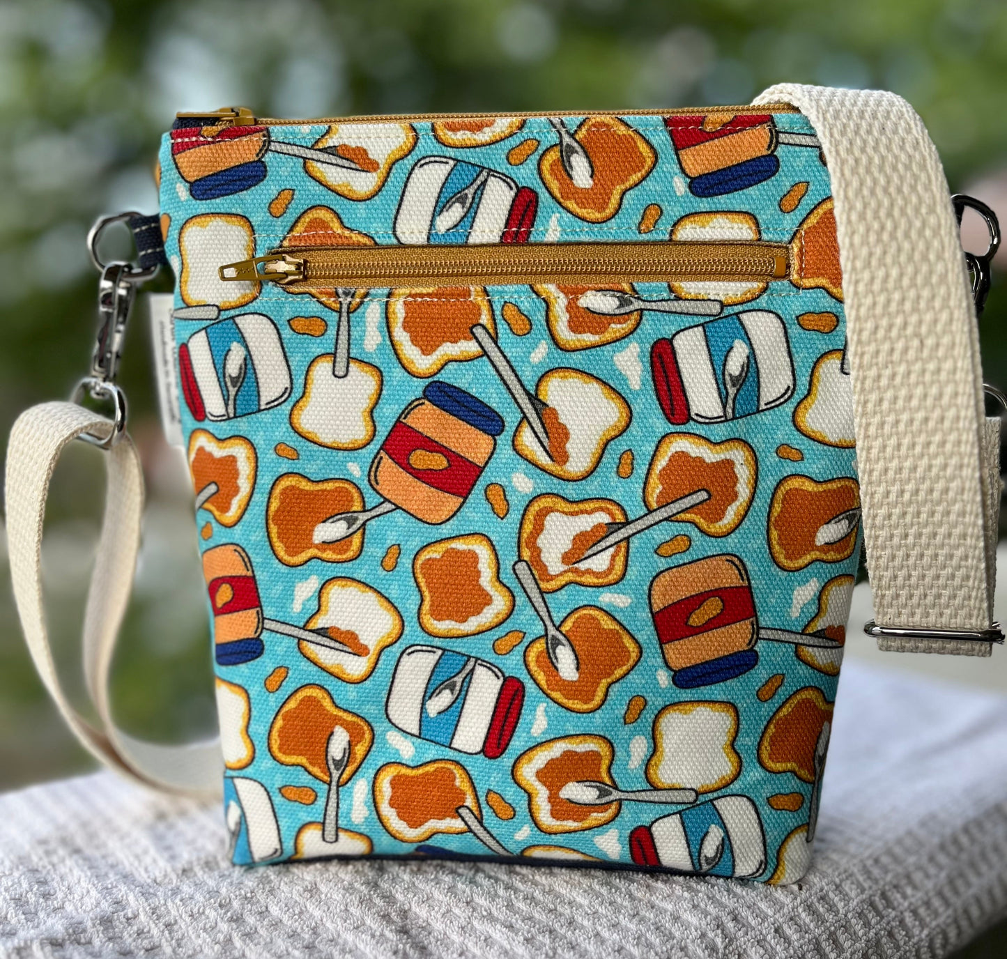 Crossbody - Fluff