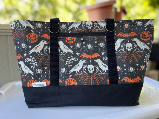 Tote - Spooky Damask